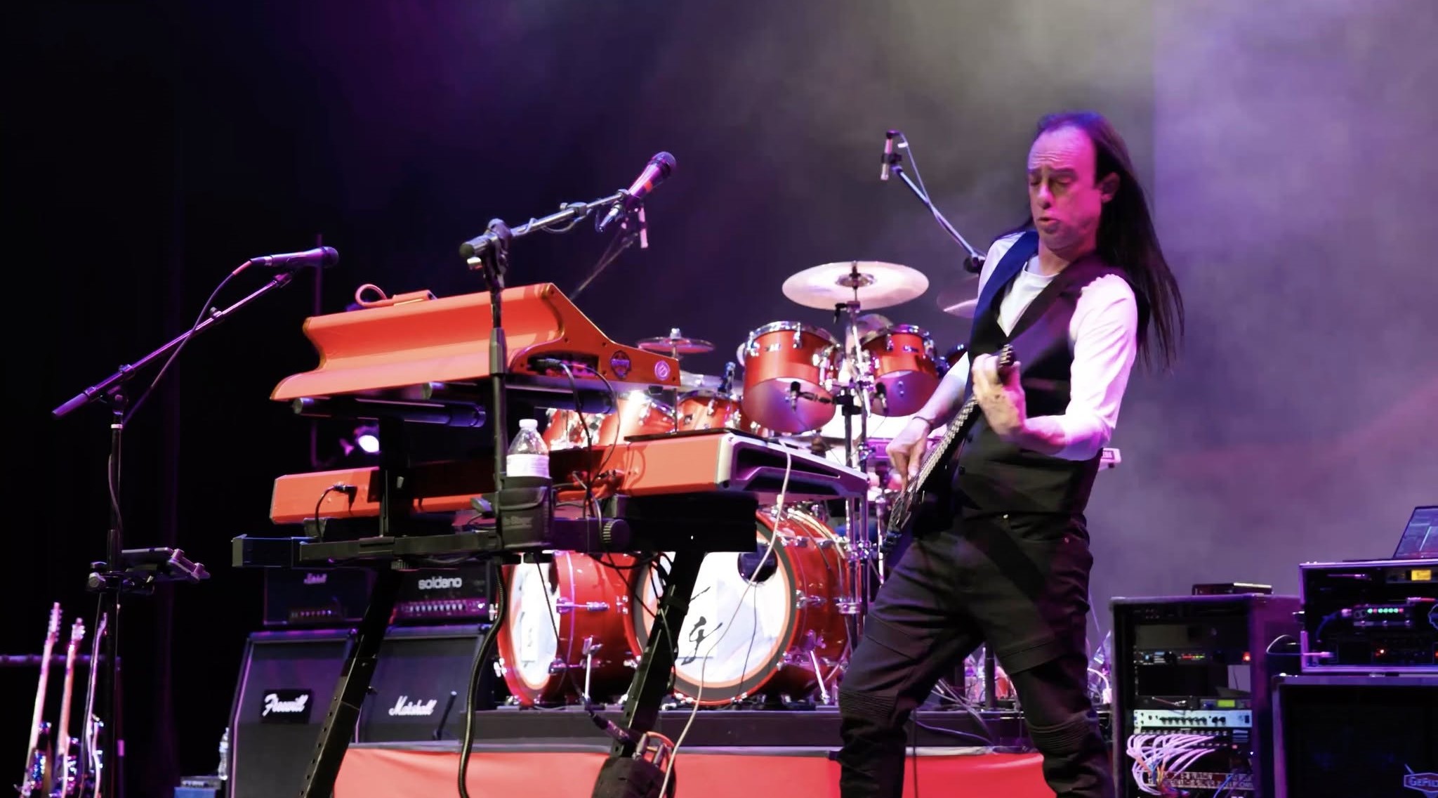 Dave Cornwall Freewill the Rush Experience. Photo credit Alex Chacon